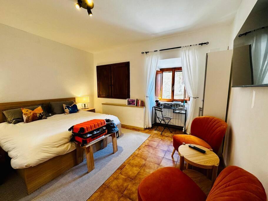Lovely 2 Bedroom In San Gimignano Historic Center Exterior photo